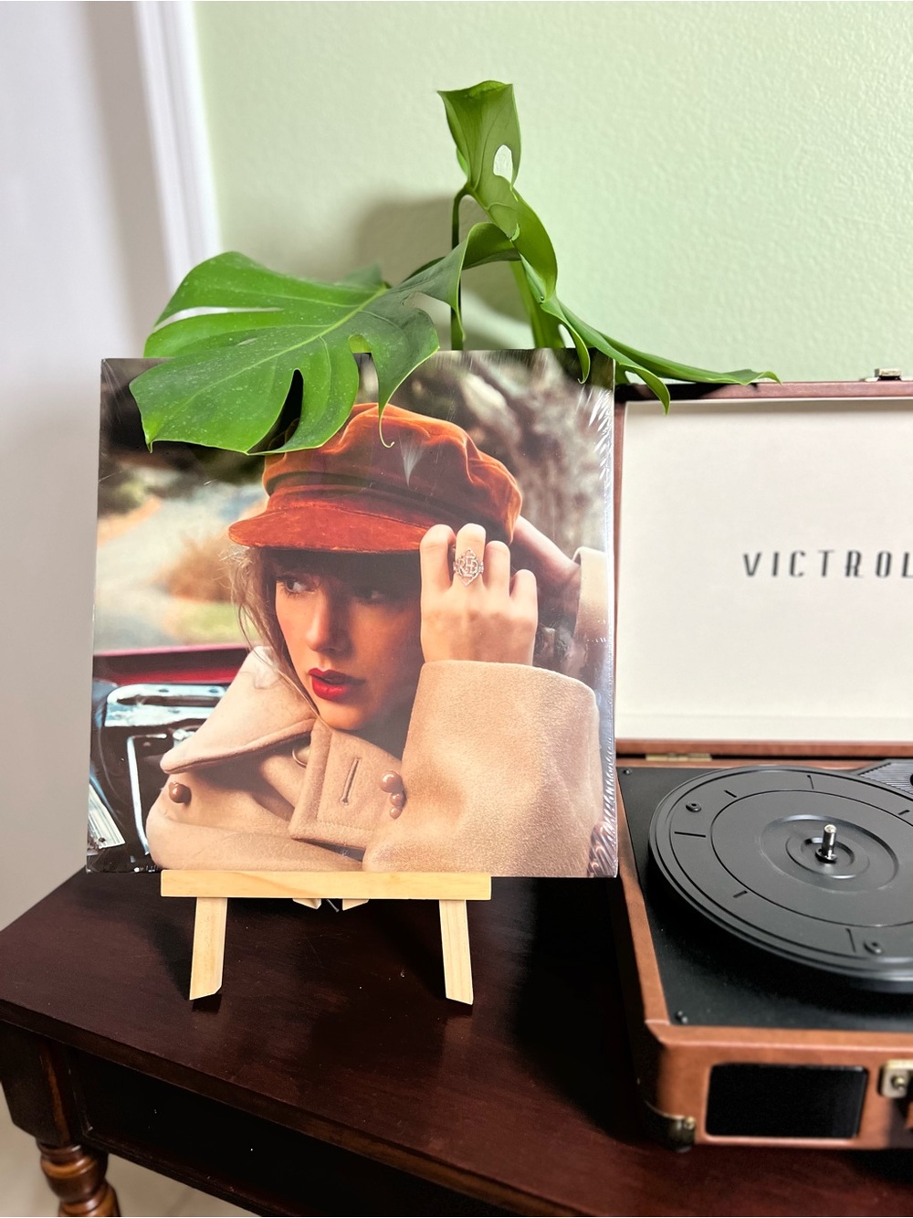 Taylor Swift Red (Taylor's Version) 4LP Vinyl Record - NEW & SEALED 💄🧣💋